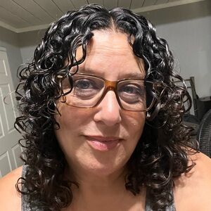 Meet your Posher, Mechelle